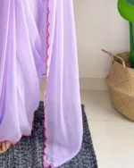 Women Georgette Saree with Scalloped Border - Image 2